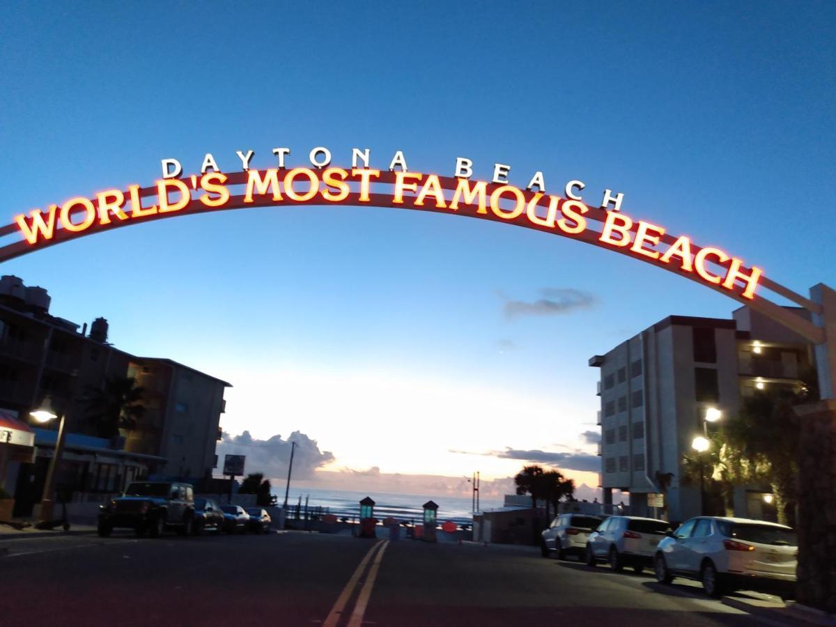 Ocean Balmy Warm Healing Breeze Under Sapphire Sky Year Round On Sunny Balcony Daytona Beach Exterior foto