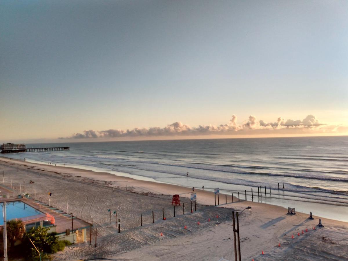 Ocean Balmy Warm Healing Breeze Under Sapphire Sky Year Round On Sunny Balcony Daytona Beach Exterior foto
